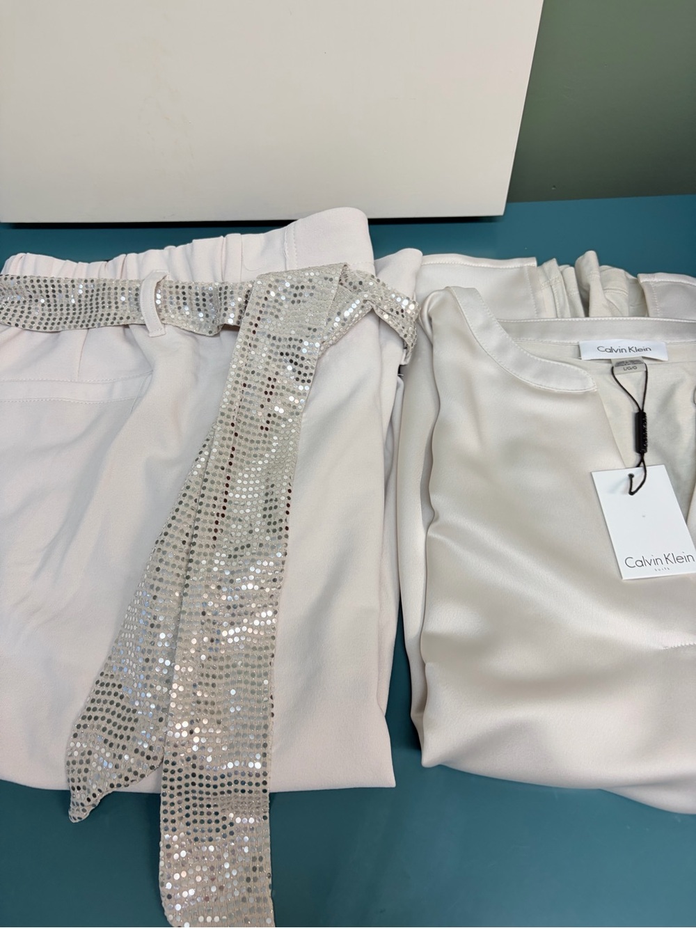 Jules & Leopold Women's Cream Jogger Pants with Sequin Tie & bonus Calvin blouse